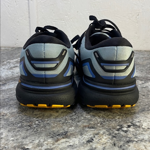 Brooks Women's Athletic Shoes - Light Blue and Black with Gold Accents - Picture 5 of 9
